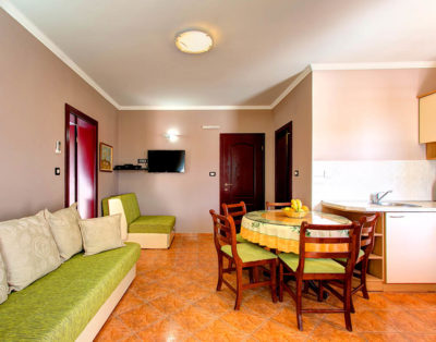 Petokrevetni apartman – br.3