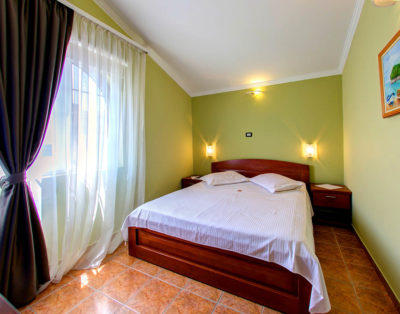 Petokrevetni apartman – br.6
