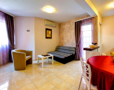 Četvorokrevetni apartman – br.8