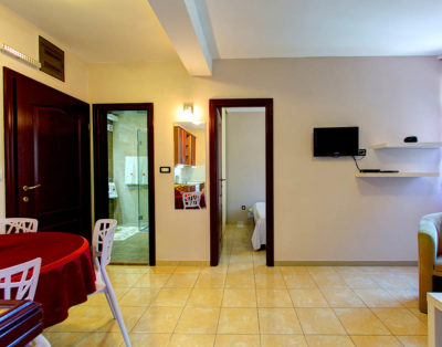 Četvorokrevetni apartman – br.8
